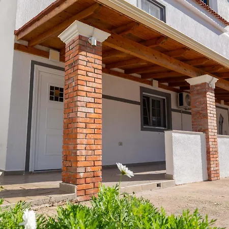 Aktea Apartment